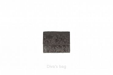 B053 - Accessories 