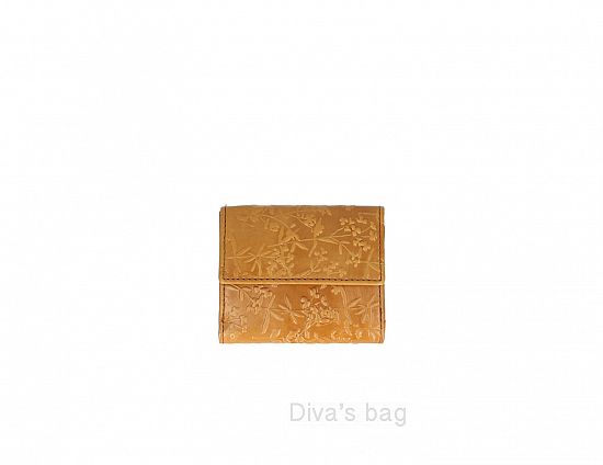 B053 - Accessories 